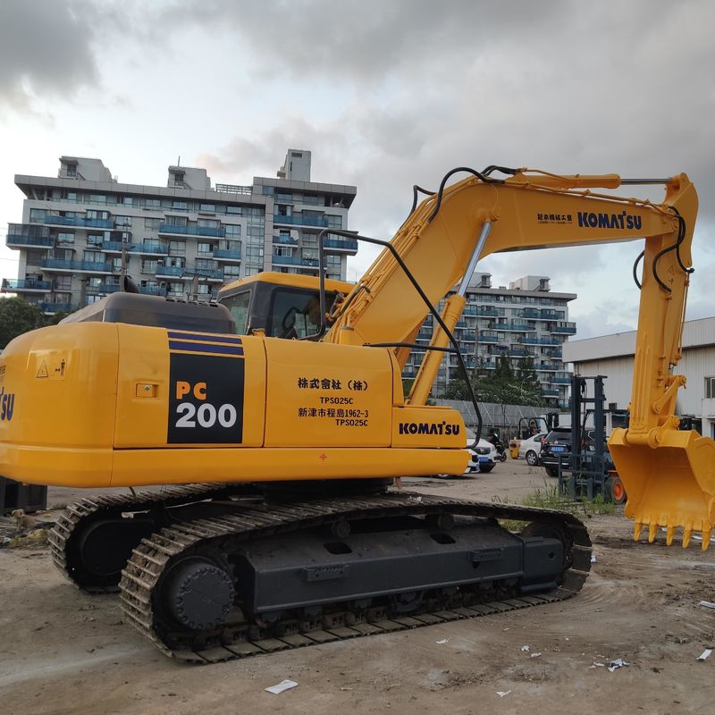 中古のコマツー掘削機 PC200-7 中古 20トン型 クローラー掘削機