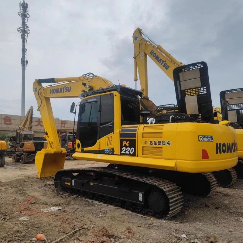 中古のコマツー掘削機 PC220-8 中古 22トン型 クローラー掘削機