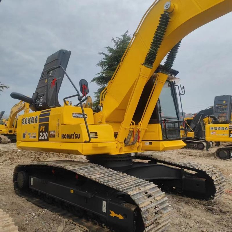 中古のコマツー掘削機 PC220-8 中古 22トン型 クローラー掘削機
