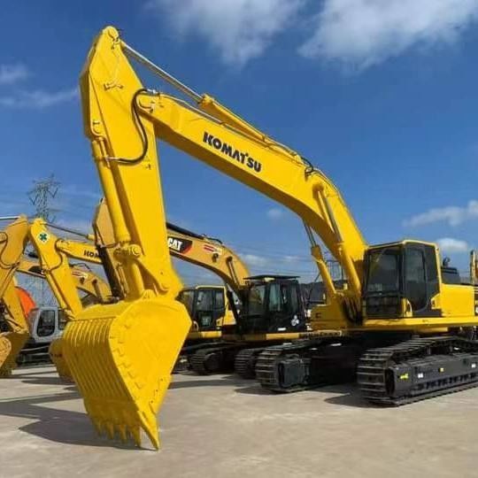 中古のコマツー・ディガー PC400-8 中古 40トンの大型クローラー掘削機