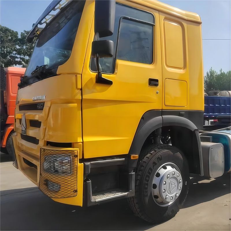 トラクター トレーラー ホウ シノトラック 420 Hp 6x4 輸送用