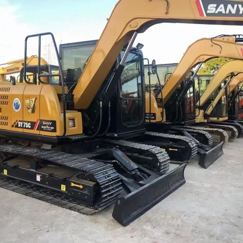 中古のSANY Digger SY75 中古 7.5トンの小型型ミニクローラー掘削機