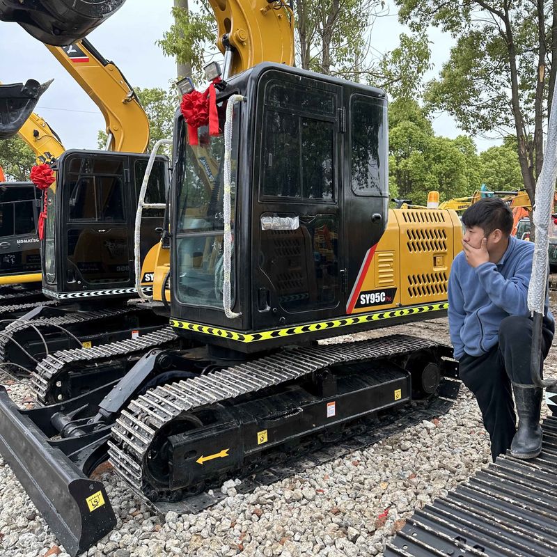 中古のSANY Digger SY95C 中古 9.5トン小型型ミニクローラー掘削機