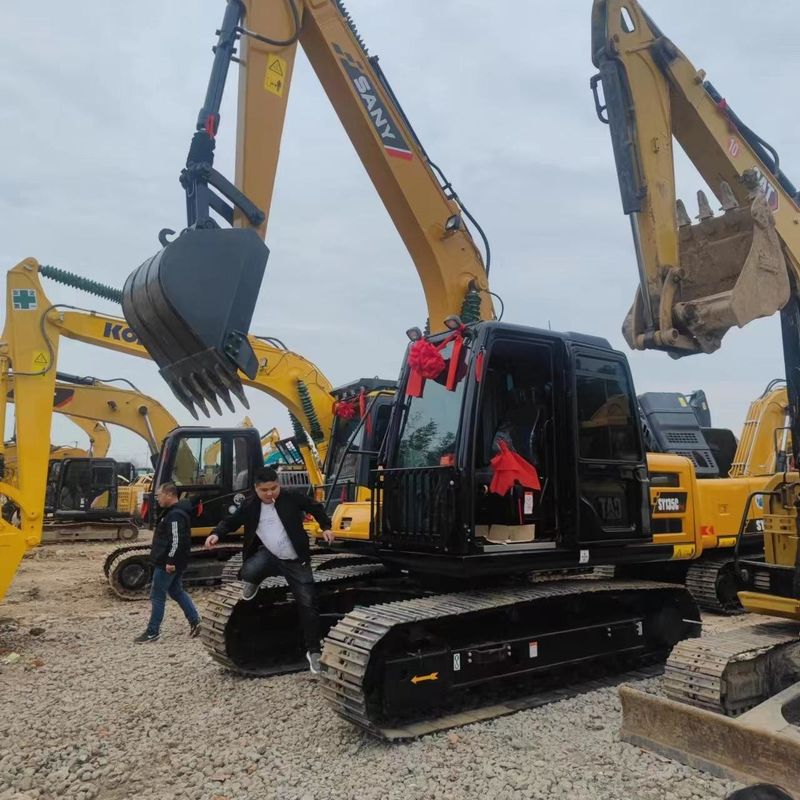 中古のSANY Digger SY135C 小型ミニクローラー掘削機で使用された13.5