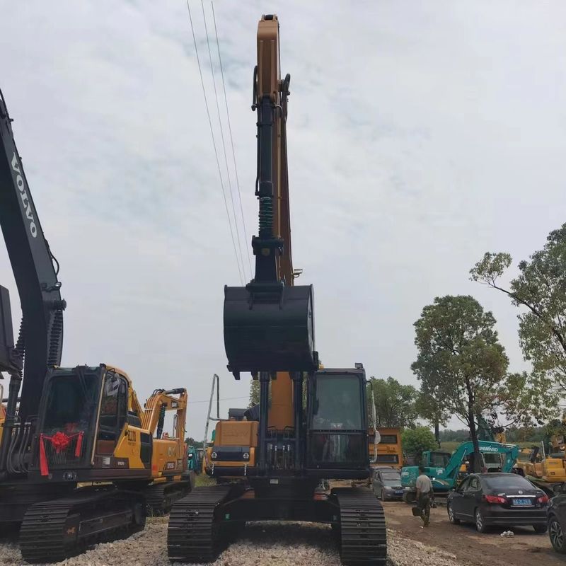 中型クローラー掘削機で使った SANY Digger SY235C 中古 23.5