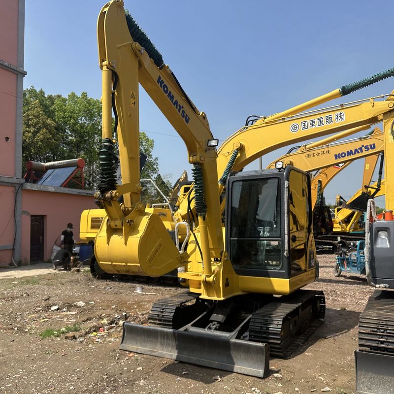 中古のコマツー掘削機 PC56-7 中古5.3トン 小型ミニクローラー掘削機