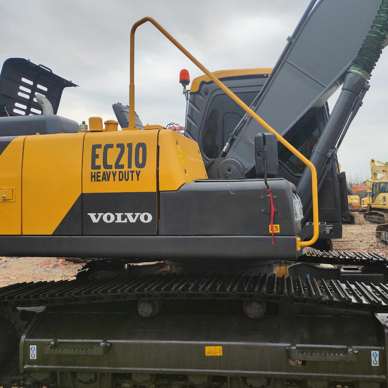 オリジナル VOL EC210 中古掘削機機械 20 トン 123kw 1.2m3 バケット付き
