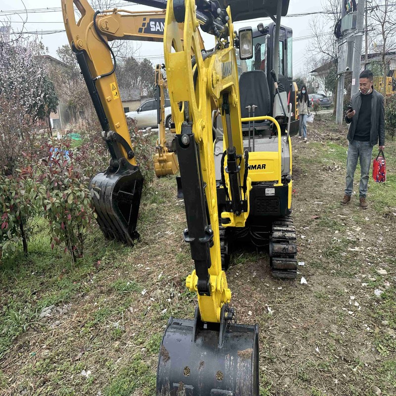 ミニ中古掘削機オリジナルヤンマー VIO17 機械トレーダー 1.7ton 10.1kw