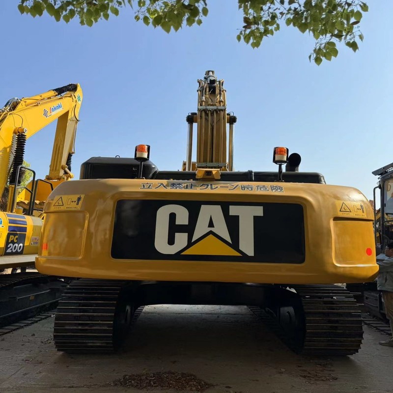 36 トンは CAT 336 掘削機の中古品のクローラー 232kw 2.1m3 バケツ容量を使用しました