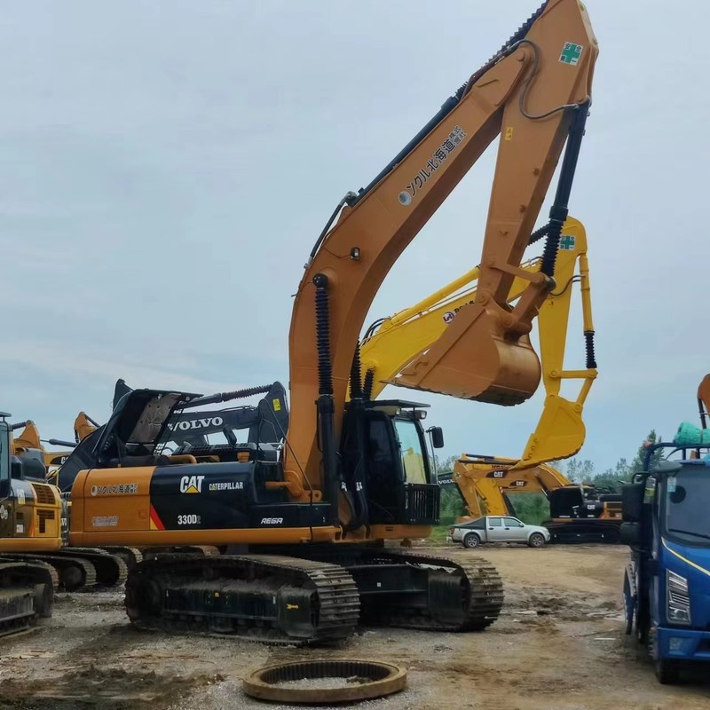 大型古着掘削機 CAT 330D2 30トン クローラー掘削機 156kw 1.54m3バケツ
