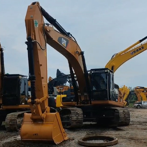 大型古着掘削機 CAT 330D2 30トン クローラー掘削機 156kw 1.54m3バケツ