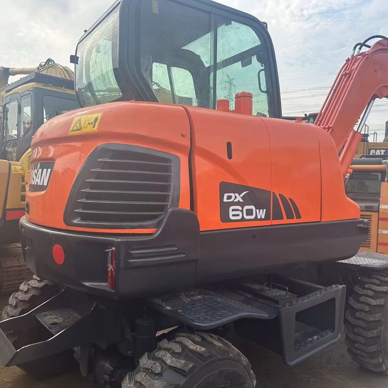 中古 ドーサン・ディガーDX60W 中古 6トン小型型ミニ車輪掘削機
