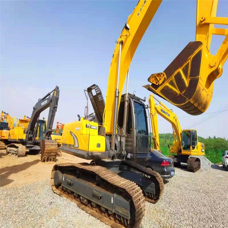 中古 コベルコ 掘削機 SK200-8 中古 20トン 大型 クローラー 掘削機 114kw