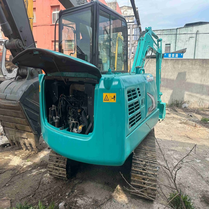 中古 コベルコ・ディガー SK60 中古 6トンの小型型ミニクローラー掘削機 35.5kw